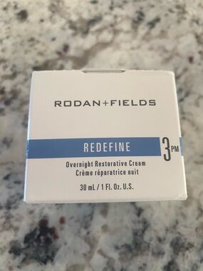 Rodan + Fields Redefine Overnight Restorative Cream - White & Blue